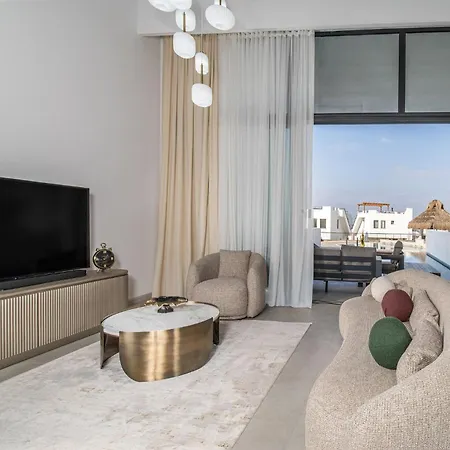 Mykonos Homes Cyprus 아파트 키레니아