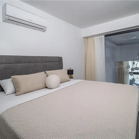 Mykonos Homes Cyprus Apartmán *