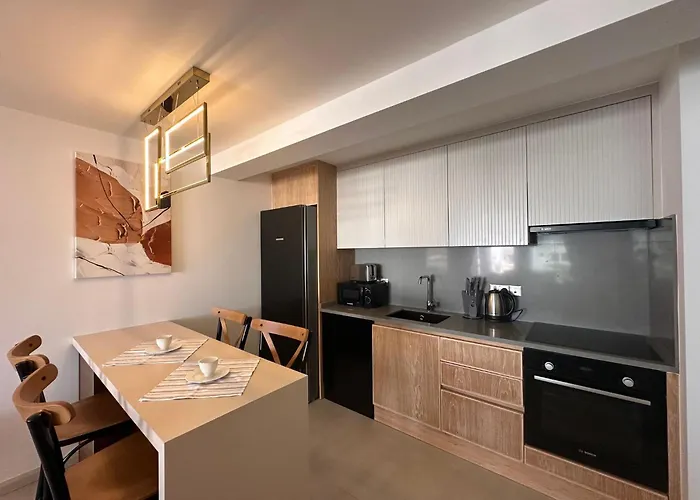 아파트 Mykonos Homes Cyprus 키레니아