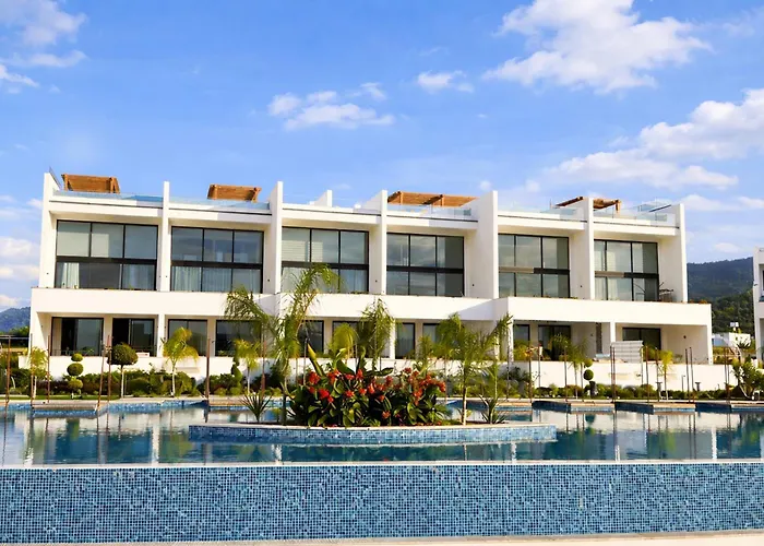 Mykonos Homes Cyprus 키레니아