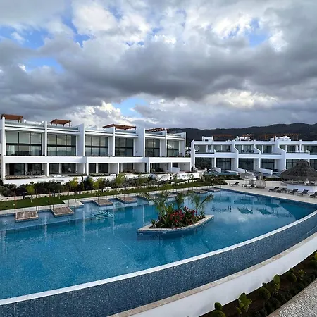 Luxurious With Private Jacuzzi