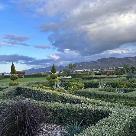 B1-2 Apartment Mykonos With Pool Access *